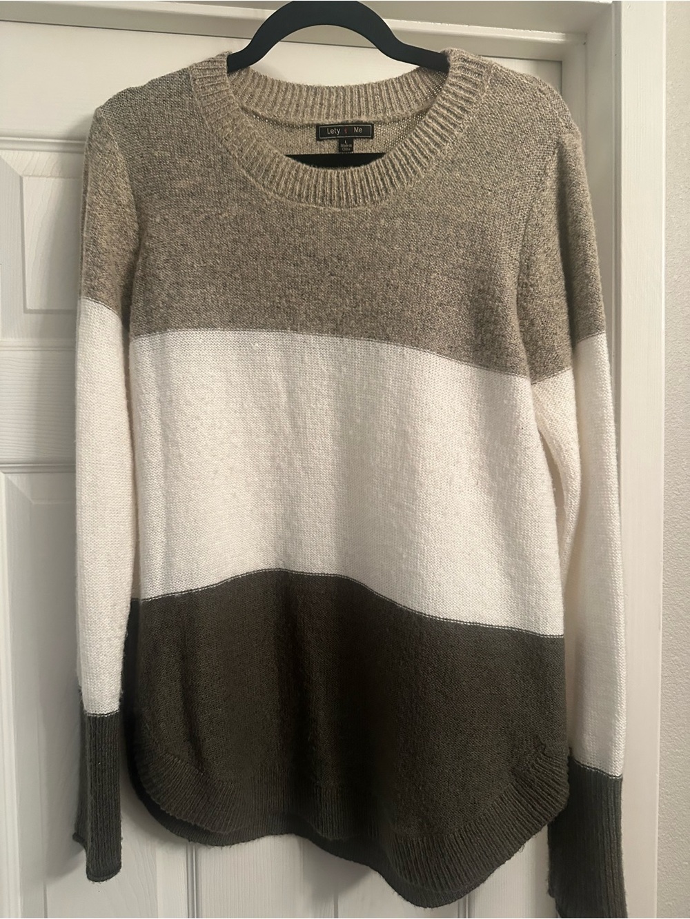 Lenny & Me Colorblock Crew Neck Sweater - Taupe, White & Olive